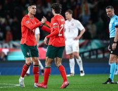 IM体育官网-欧国联盛况不减，足球界的焦点瞩目无比的简单介绍