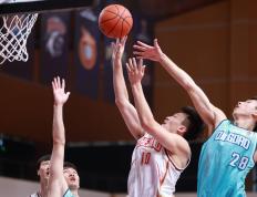 IM体育app-江苏男篮主场战胜劲敌，掀起胜利热潮的简单介绍