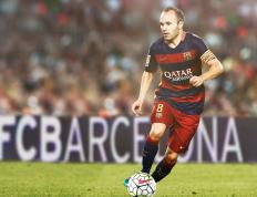 IM体育赛事直播入口-莱奥统治级表现撕裂防线，AC米兰强势晋级令曼联黯然退场