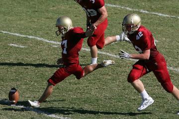 IM体育官方平台-步行者强压奇才，班凯罗在东决关键战接管比赛