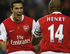 IM体育官方平台-铁血鏖战，骑士与雄鹿的宿命对决，一场定义东区未来的战役