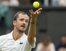 IM体育官网-关于意大利网球队力克澳大利亚网球队，梅德韦杰夫高光表现的信息