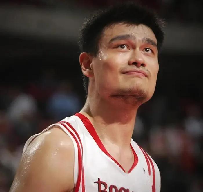 IM Sport-姚明入选篮球名人堂,成为中国首位获此殊荣的球员