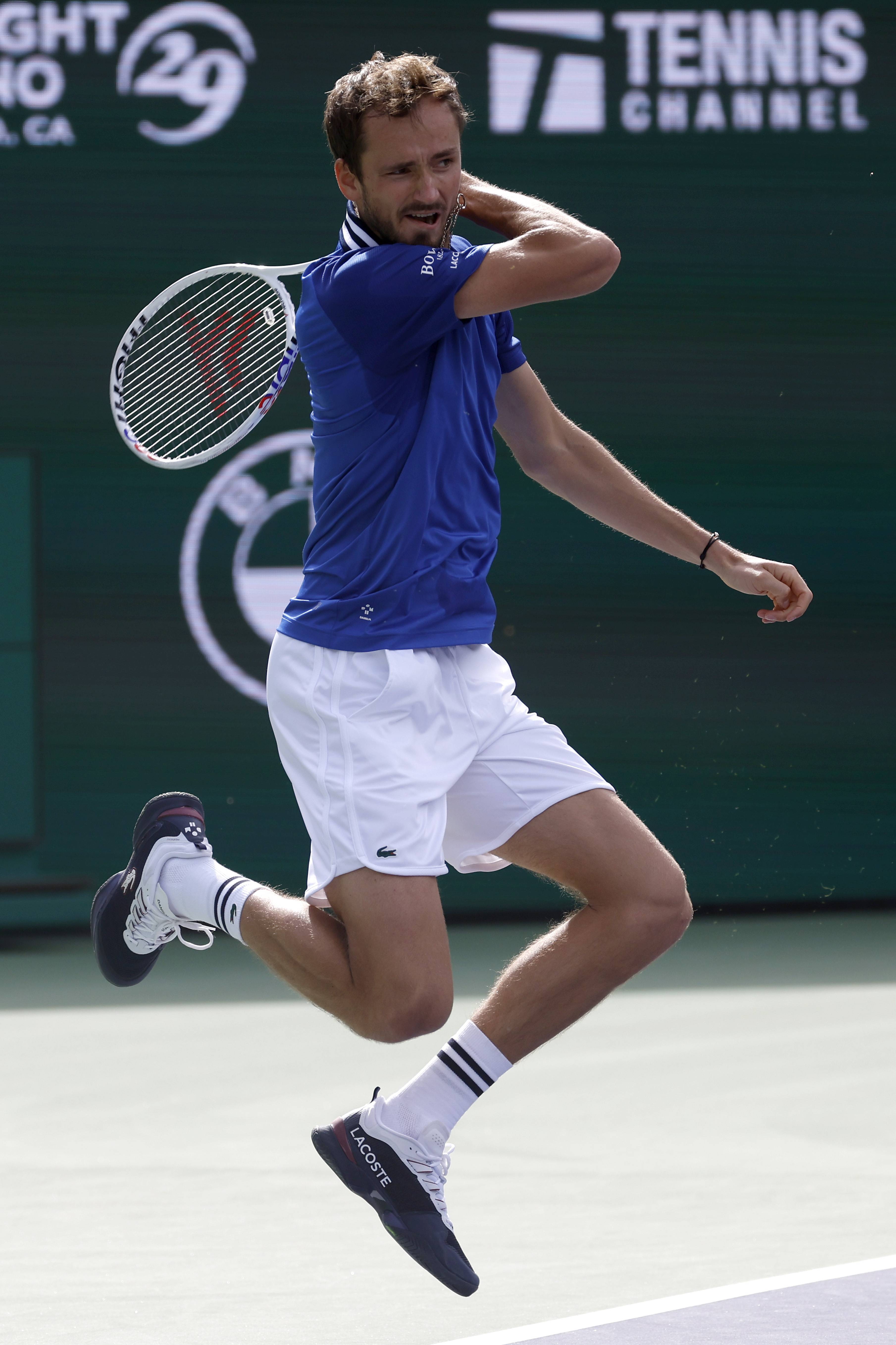 IM体育-西班牙网球队血洗欧洲网球队，梅德韦杰夫惊艳世界的简单介绍