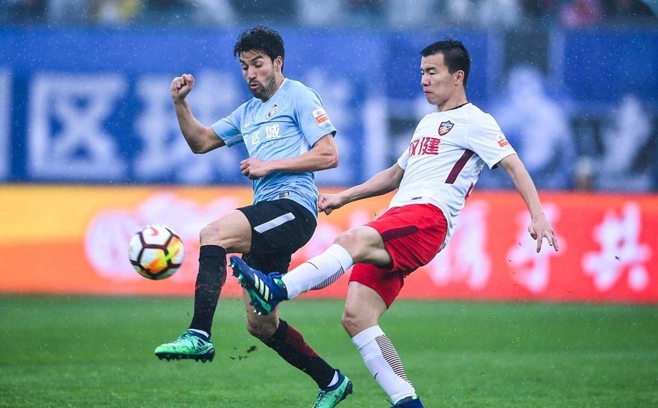 IM Sport-大连一方主场迎战权健，决胜一搏的简单介绍