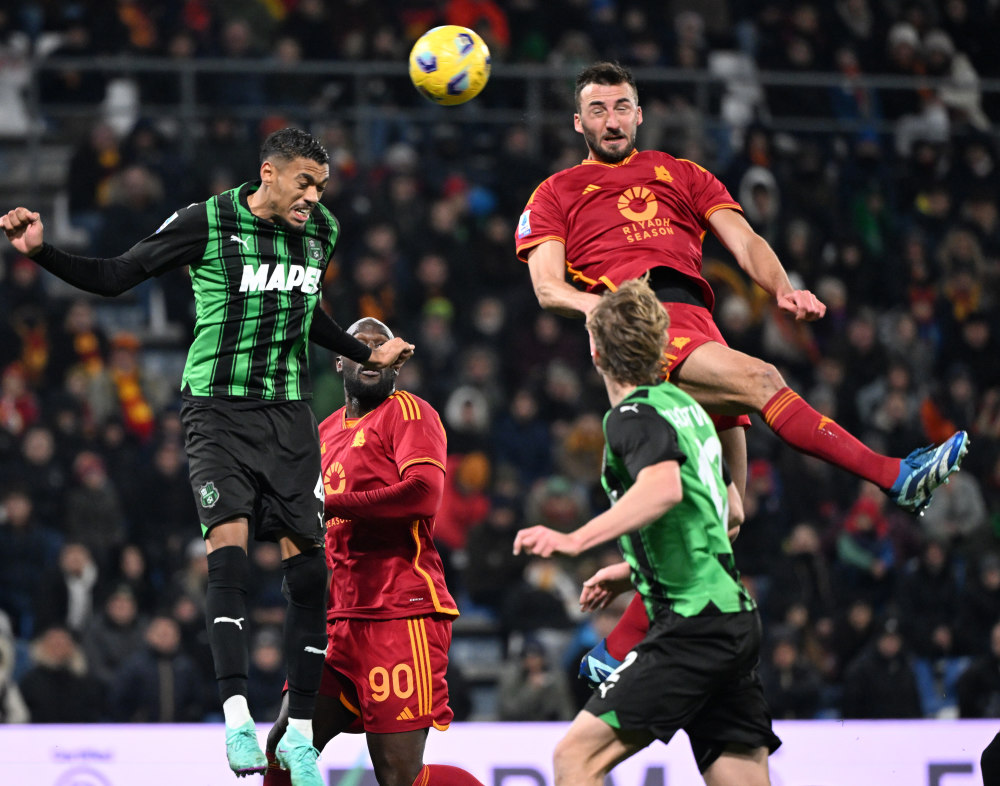 IM体育社区互动入口-罗马足球队实力强劲备战主场比赛