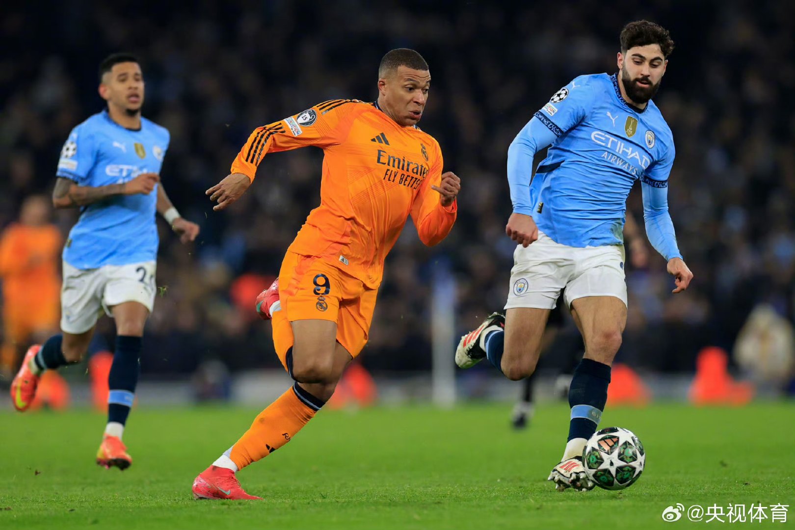 IM体育在线注册-曼城轻取对手，提前锁定16强席位！