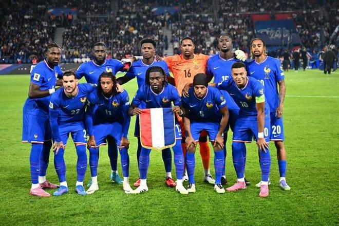 IM体育平台-法国赛场混战,各队实力相近竞争激烈