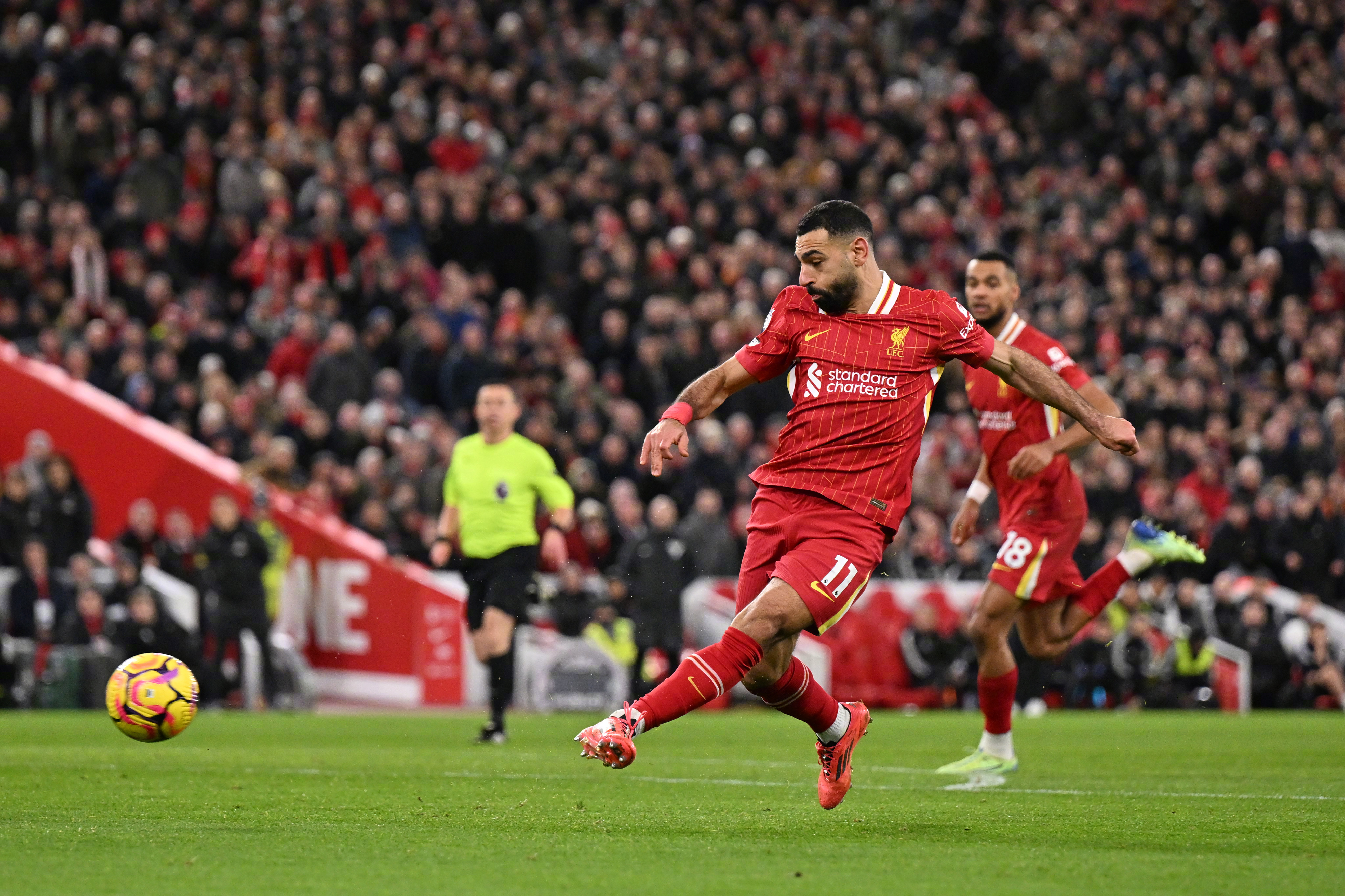 IM体育官方网-包含利物浦主场遭逆转，卫冕之路饱受波折的词条