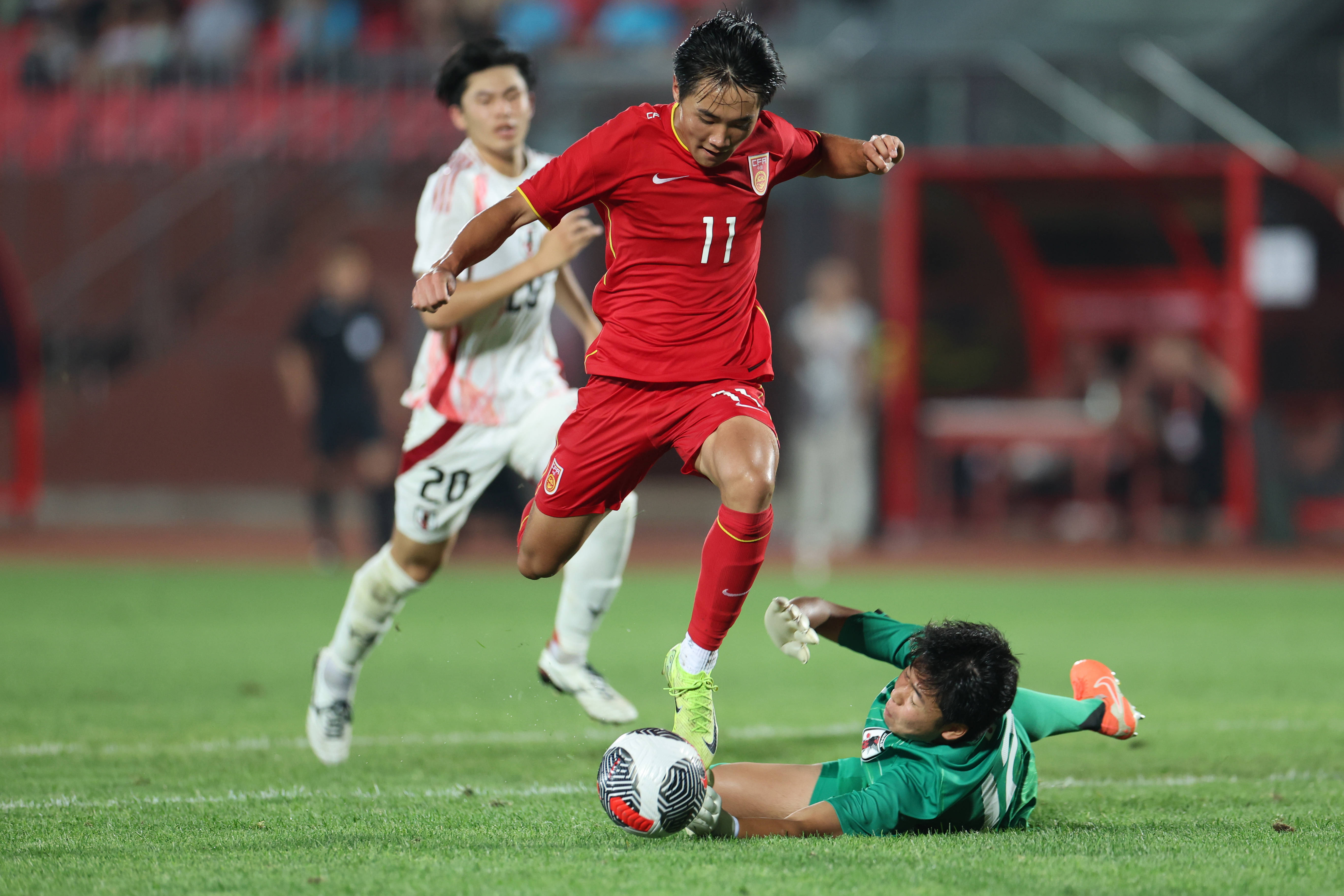 IM体育注册链接-足球联赛中，中国队表现出色