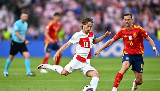 IM体育注册链接-塞维利亚完胜拜仁，莫德里奇惊艳四座的简单介绍