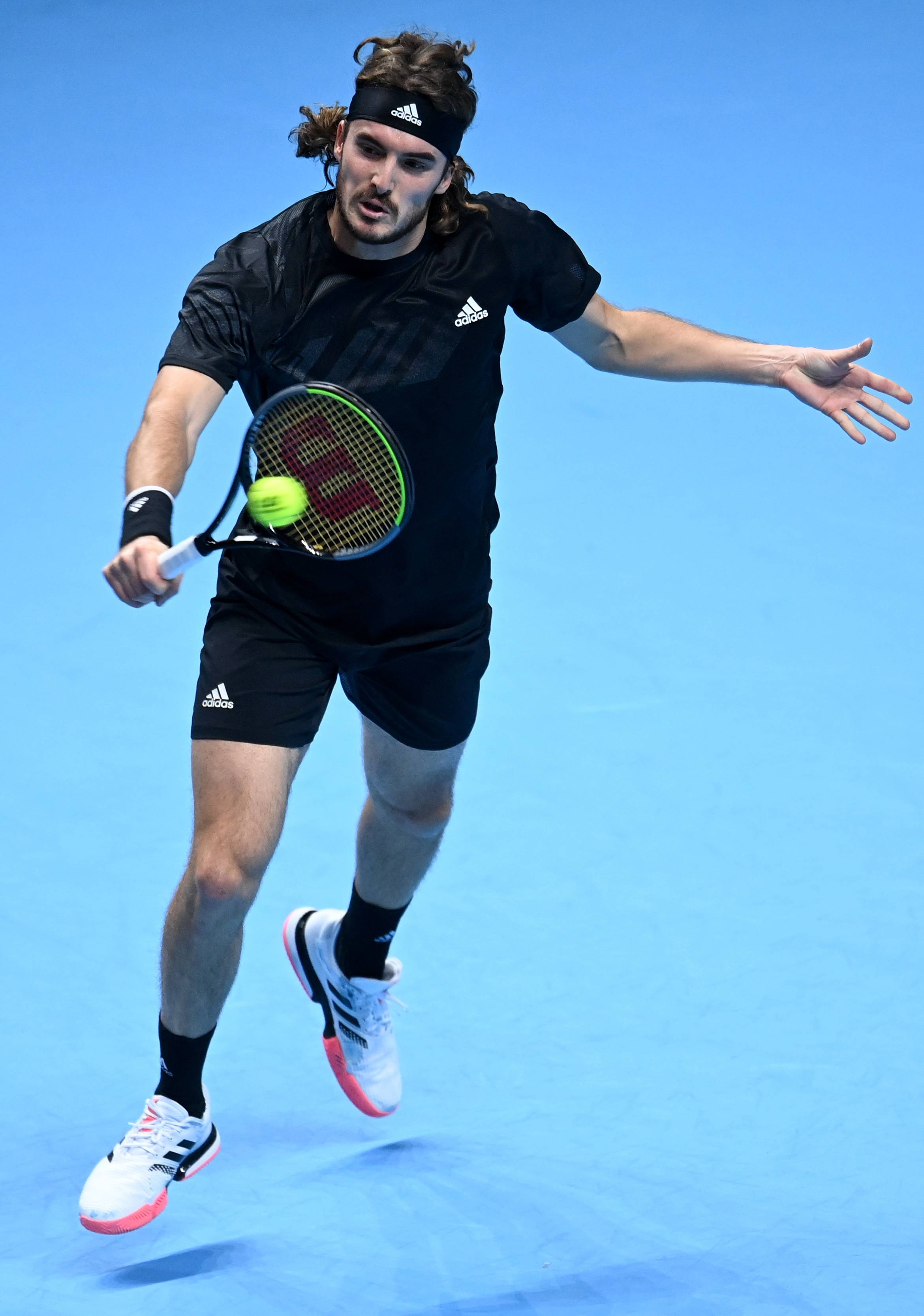 IM体育官网-关于ATP总决赛碾压戴维斯杯，西西帕斯带队取胜的信息