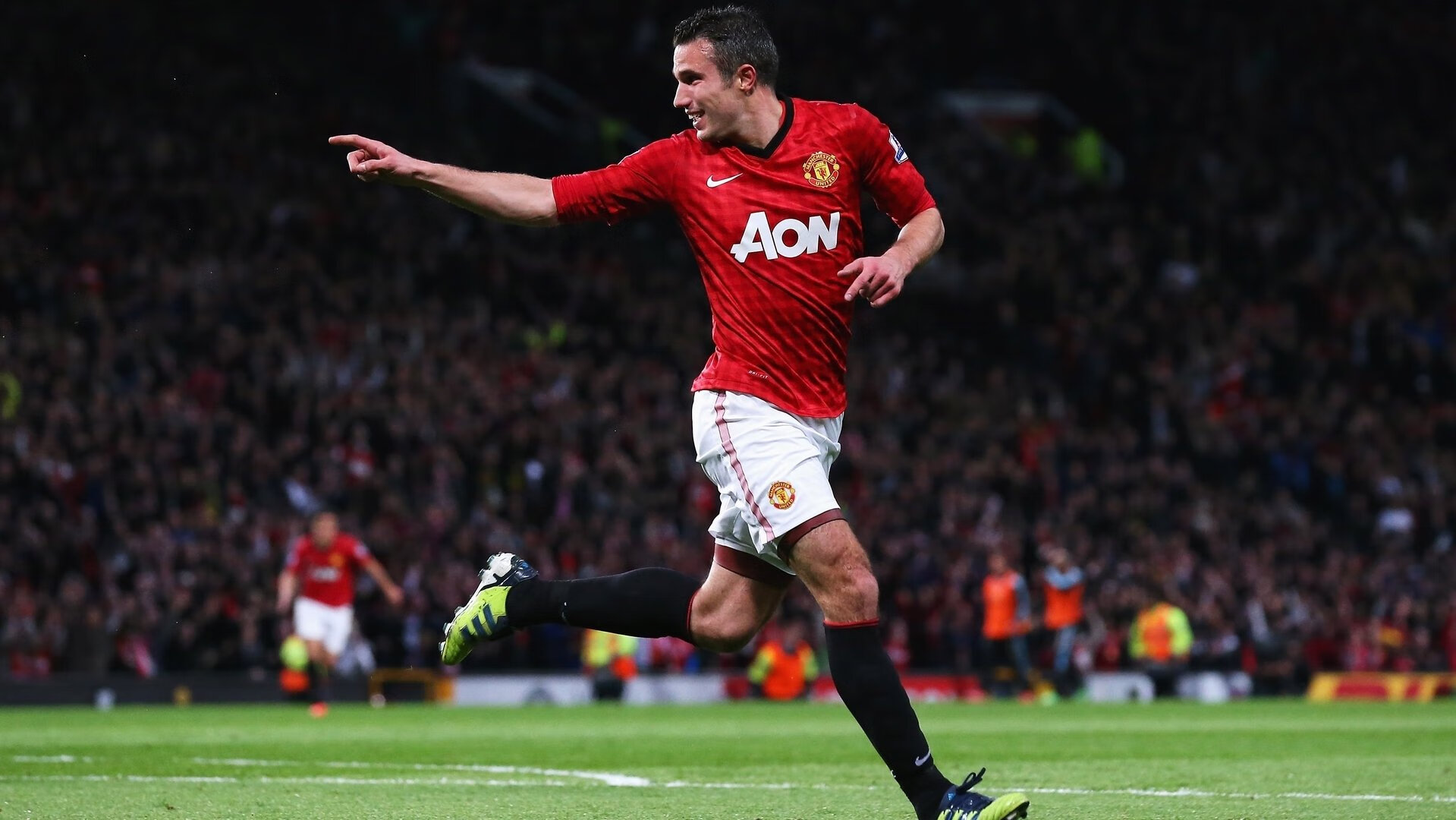 IM体育App下载-当战术的鹈鹕遇上雄鹰的利爪,贝恩如何在欧冠淘汰赛的临界点完成降维打击